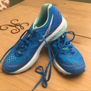 Women’s Asics Gel Kayano